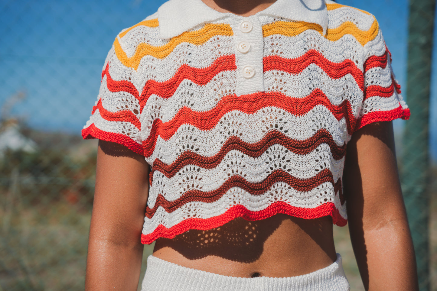 ENSEMBLE TRICOT ONDULÉ COLORÉ - HAUT et SHORT